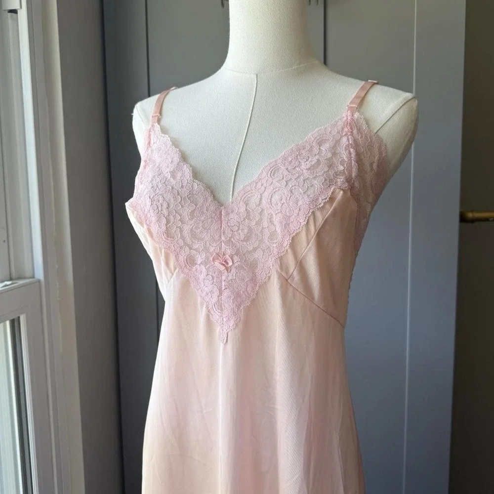Ashley Taylor Women's Slip Dress Pink Lace Trim Adjustable Straps Fits M